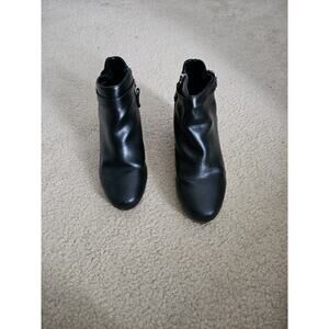 Dr. Scholl's Women's Black Ankle Wedge Boots Size 8 Comfort Booties